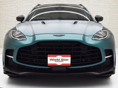 ASTON MARTIN DBX - 7