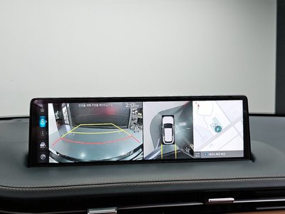 2023 Genesis GV70 — миниатюра 21