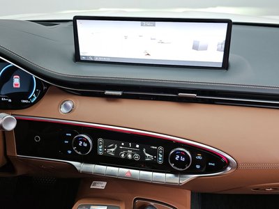 2023 Genesis GV70 — миниатюра 20