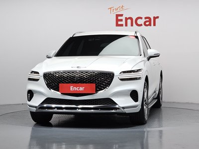 صورة 2 لـ 2023 Genesis GV70