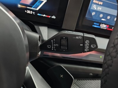 2025 BMW X3 缩略图 37