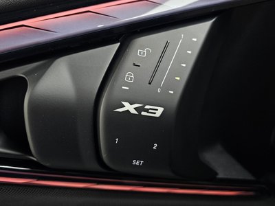 2025 BMW X3 缩略图 23