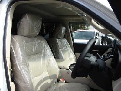 صورة 7 لـ 2025 Toyota LAND CRUISER 300
