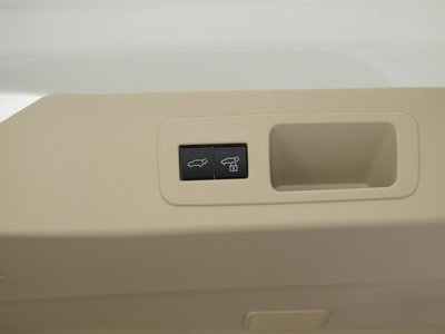 صورة مصغرة 14 لـ 2025 Toyota LAND CRUISER 300