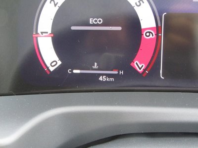 صورة مصغرة 28 لـ 2025 Toyota LAND CRUISER 300
