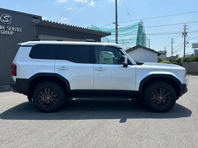 TOYOTA LAND CRUISER 250 - 9