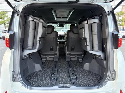 2023 Toyota ALPHARD thumbnail 30