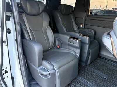 2023 Toyota ALPHARD thumbnail 28