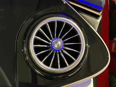 2026 Mercedes-BENZ EQE 缩略图 26