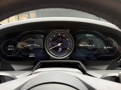 PORSCHE 911 - 6
