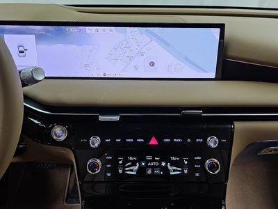 2025 Genesis G80 (RG3) thumbnail 18