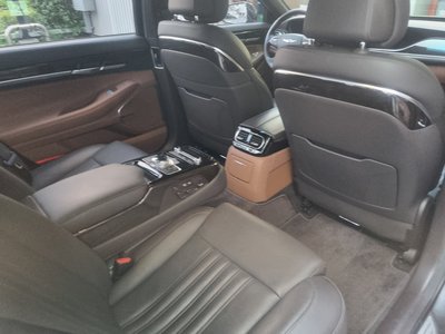 صورة مصغرة 19 لـ 2019 Genesis G90