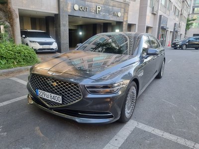 2019 Genesis G90 — фото 4