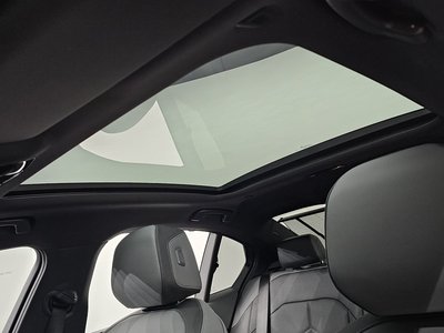 صورة مصغرة 31 لـ 2025 BMW 5 SERIES