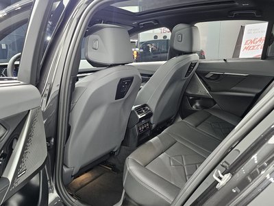 صورة مصغرة 18 لـ 2025 BMW 5 SERIES