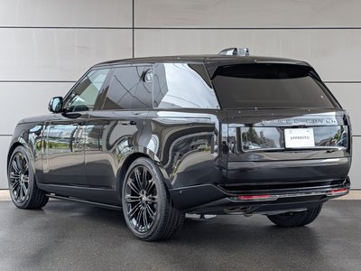 صورة 10 لـ 2025 LAND Rover RANGE ROVER