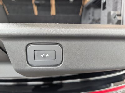2025 LAND Rover RANGE ROVER thumbnail 32
