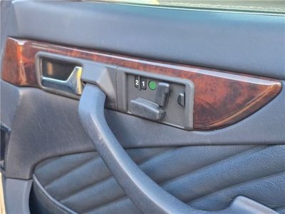 1991 Mercedes-BENZ S-CLASS — миниатюра 31