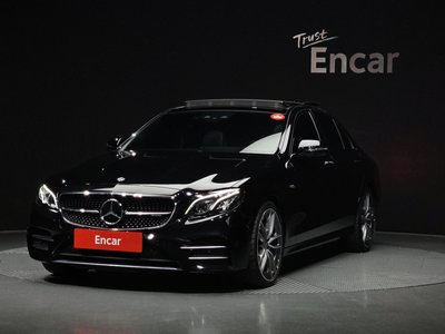 MERCEDES-BENZ E-CLASS - 1