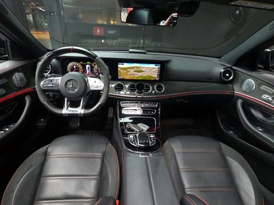 MERCEDES-BENZ E-CLASS - 5