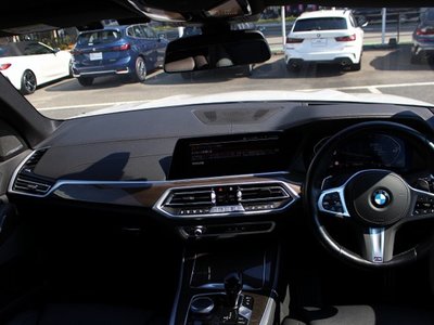 2023 BMW X5 thumbnail 26