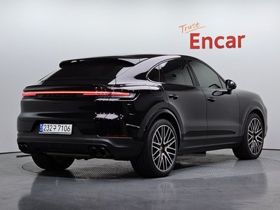 PORSCHE CAYENNE - 4