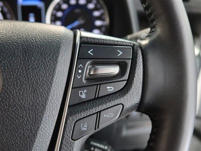 صورة 18 لـ 2022 Toyota ALPHARD