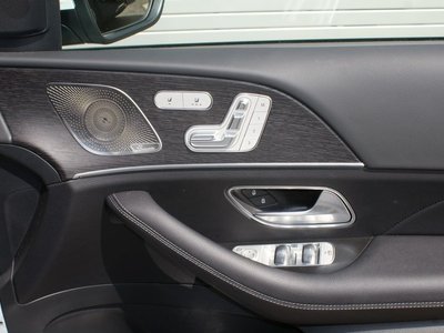 2025 Mercedes-BENZ GLE thumbnail 18
