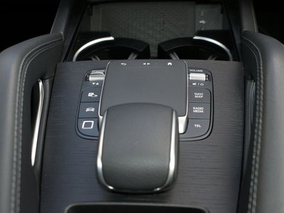 2025 Mercedes-BENZ GLE thumbnail 13