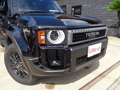 TOYOTA LAND CRUISER 250 - 7