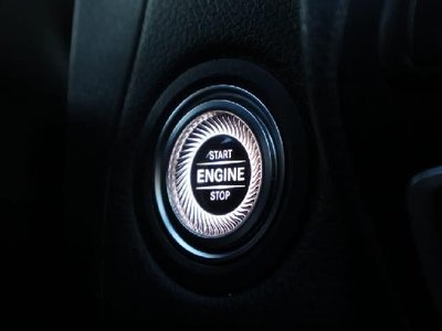 MERCEDES-BENZ GLC - 9