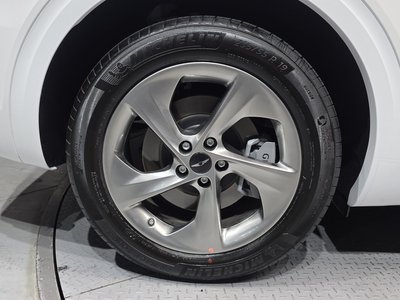 2024 Genesis GV70 photo 6