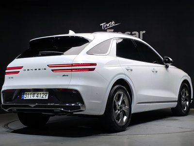 2024 Genesis GV70 photo 4