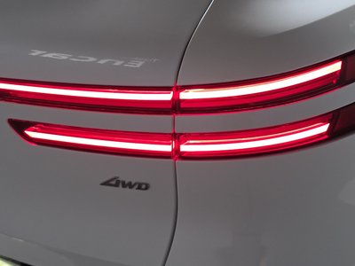 2024 Genesis GV70 photo 10