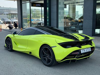 MCLAREN 720S - 3