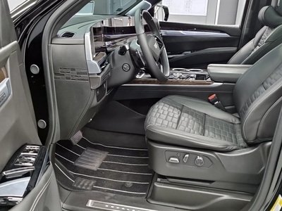 CADILLAC ESCALADE - 5