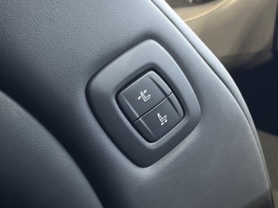 صورة مصغرة 56 لـ 2025 Toyota VELLFIRE