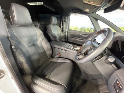 صورة 9 لـ 2025 Toyota VELLFIRE