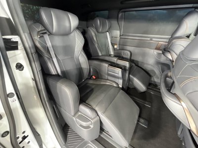 صورة مصغرة 41 لـ 2025 Toyota VELLFIRE