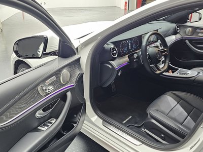 MERCEDES-BENZ E-CLASS - 10
