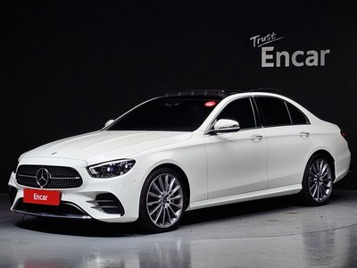 MERCEDES-BENZ E-CLASS - 1