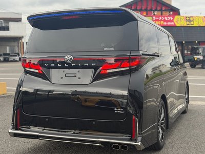 TOYOTA VELLFIRE - 8
