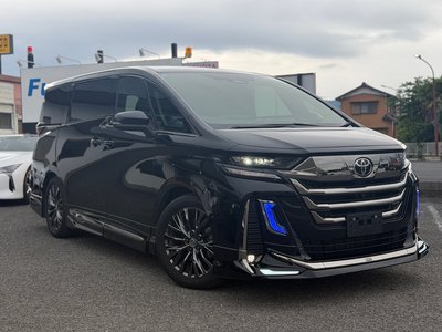 TOYOTA VELLFIRE - 1