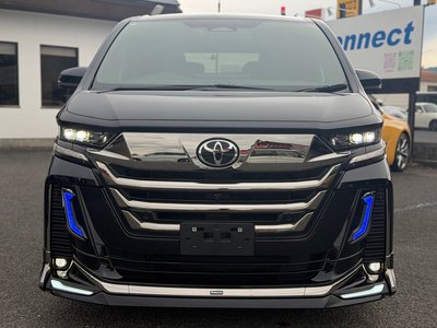TOYOTA VELLFIRE - 2