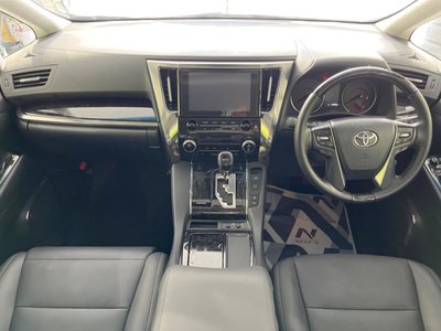 TOYOTA ALPHARD - 2