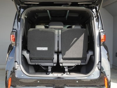 2024 Toyota ALPHARD 缩略图 24