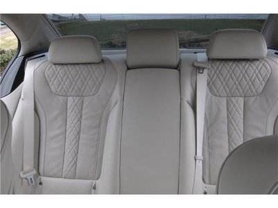 BMW BMW 7 SERIES - 8