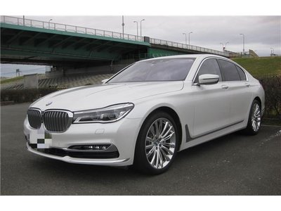 BMW BMW 7 SERIES - 2