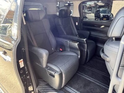 صورة 8 لـ 2021 TOYOTA ALPHARD