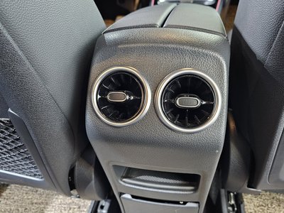 2024 Mercedes-BENZ GLB thumbnail 27